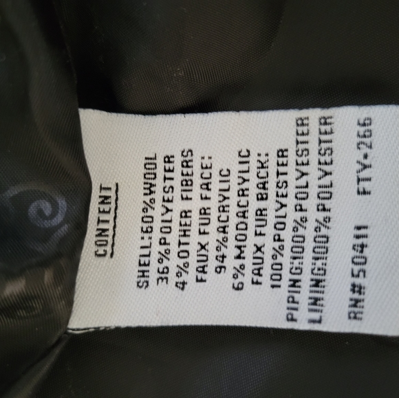 Fleet Street Ltd. Winter Pea Coat. Black with removable faux fur trim. - Picture 7 of 9